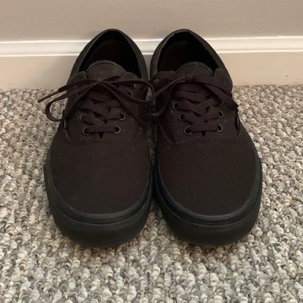 Vans skate shoes